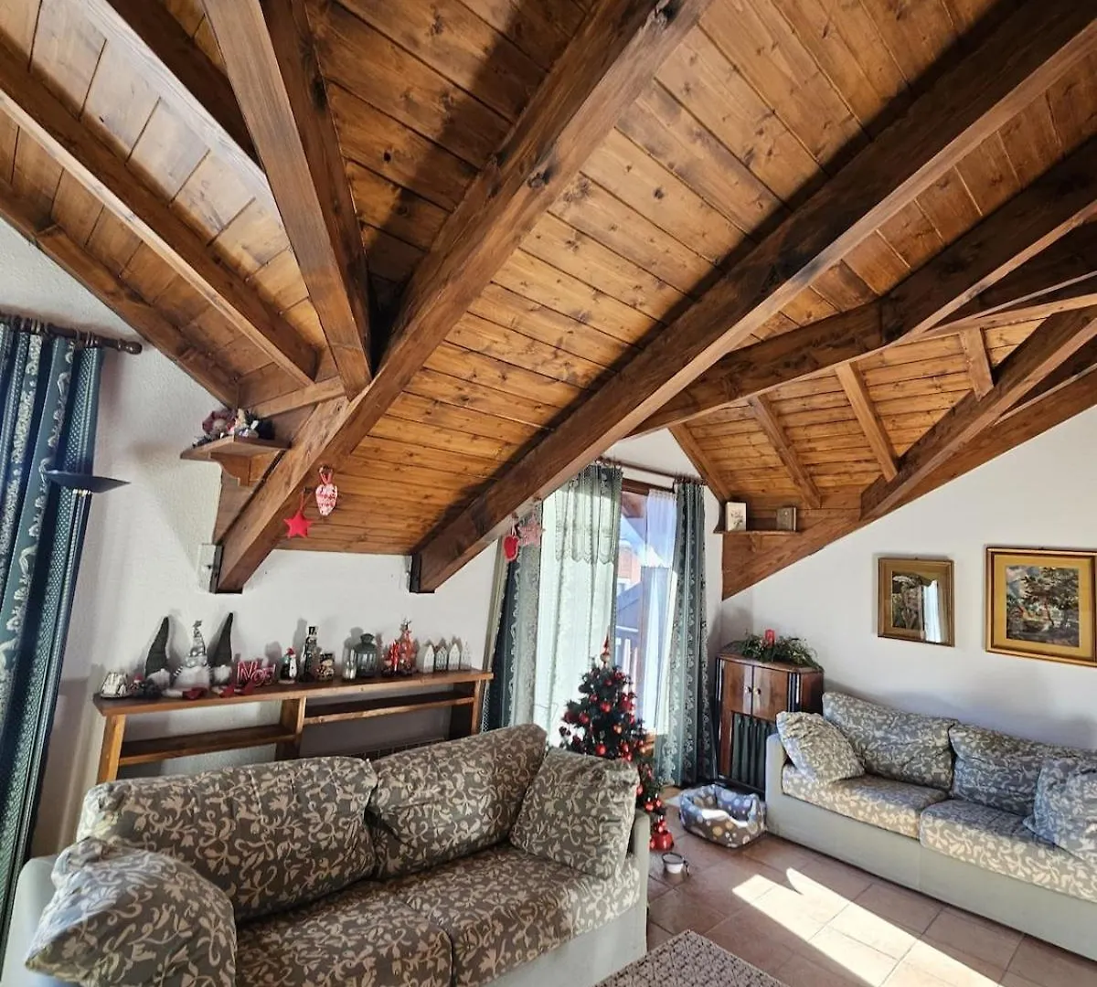 La Vieille Douane Accommodation Overlooking The Slopes Montgenevre Apartment
